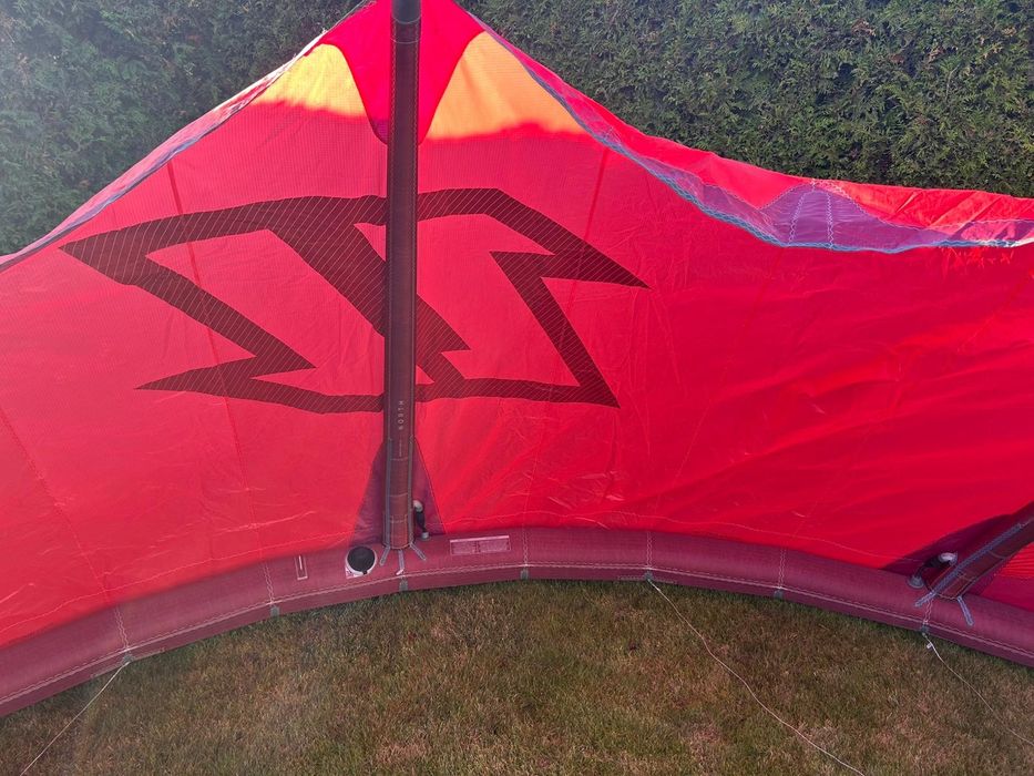 Latawiec North Orbit 12m2 ; 2022