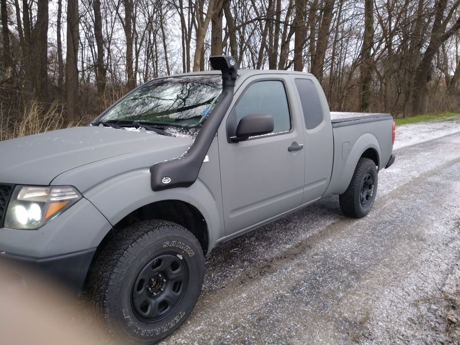 Nissan Frontier Navara 4.0 V6 King Cab  4x4 / Zamiana