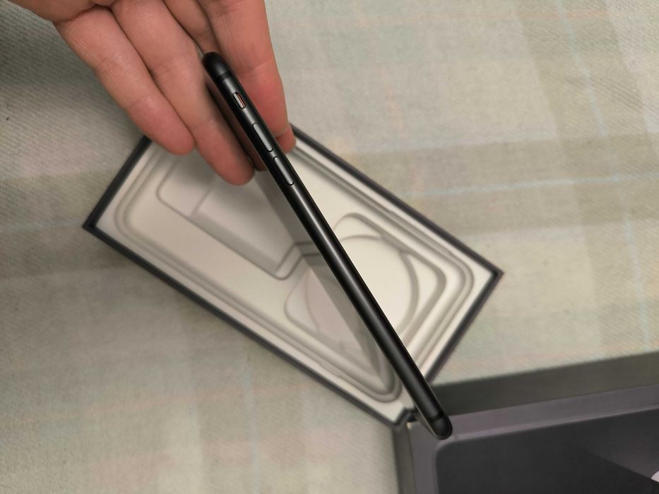 iPhone 8 Plus 64 ГБ Neverlock