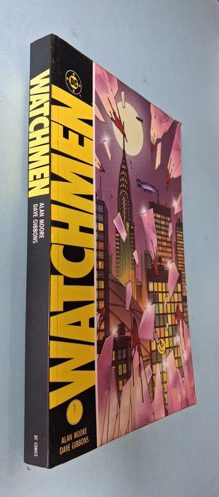 WATCHMEN TPB - Alan Moore & Dave Gibbons - DC Comics