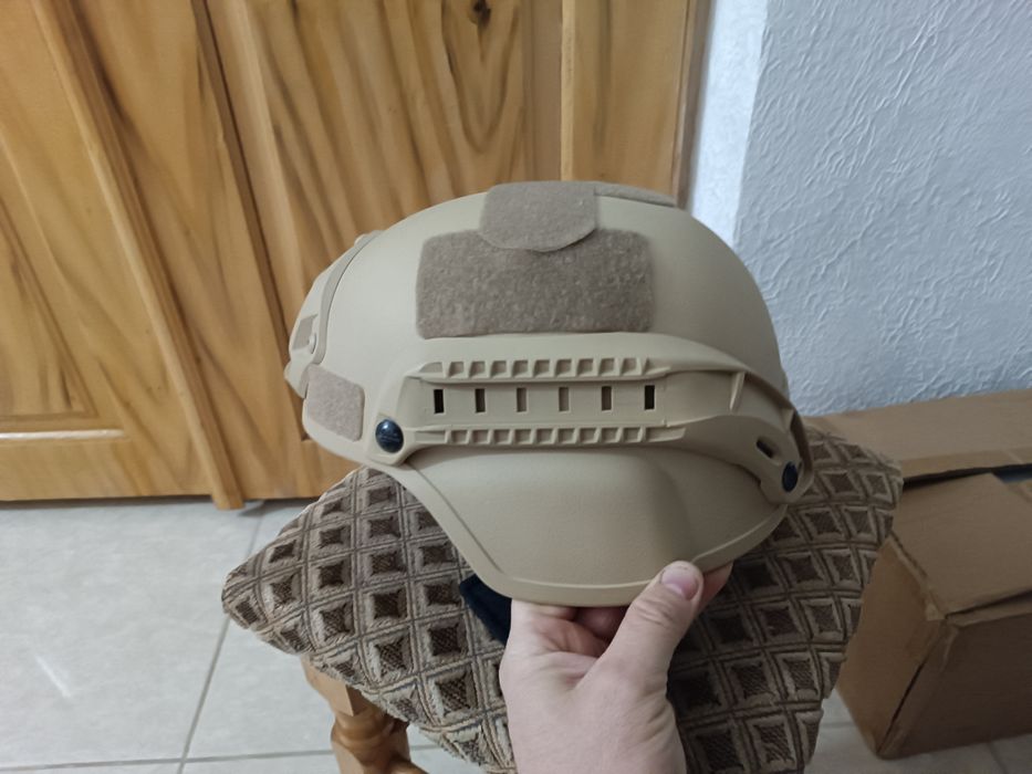 Страйкбольний, тактичний шолом, каска для страйкболу, пейтболу.Пластик
