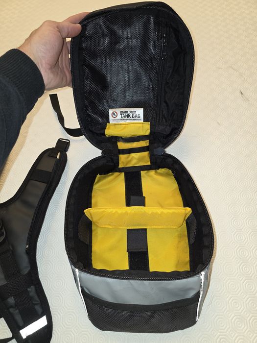 Mala depósito Giant Loop Diablo Pro