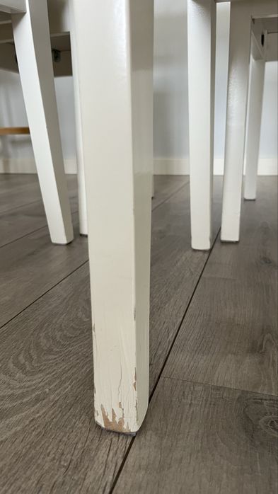 Mesa + 4 cadeiras Ikea