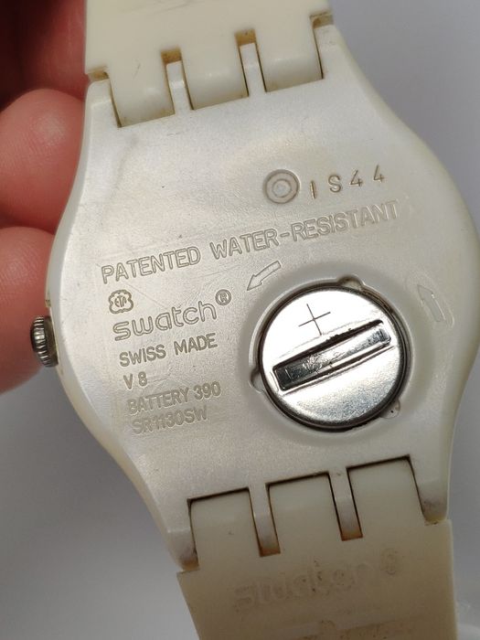 Годинник швейцарський SWATCH