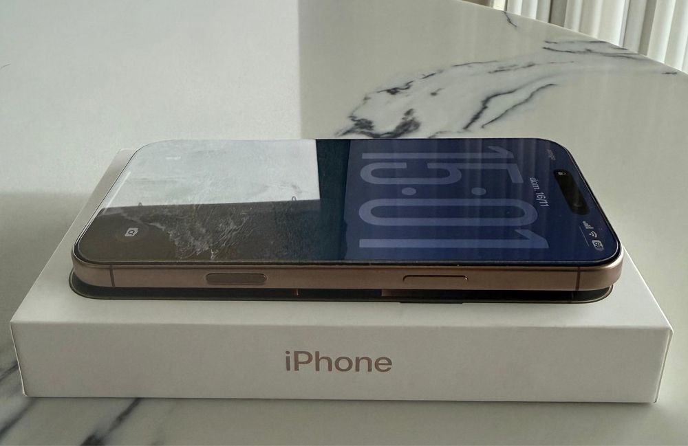 IPHONE 16 PRO MAX 256 GB