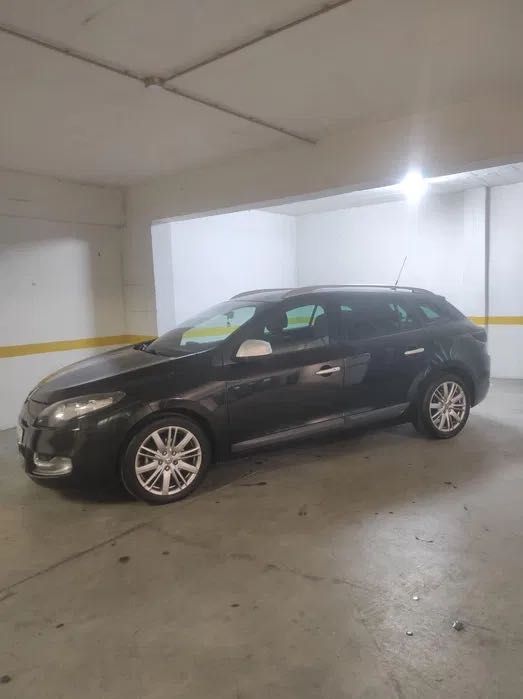 Renault Mégane 3 Grandtour 1.5 dCi 110cv – 2011 – Económica e Fiável