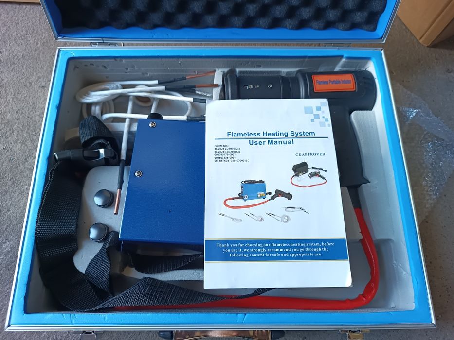 Aquecedor por indução. Indutora para aquecimento de metais.