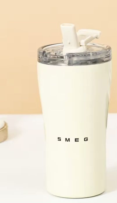 Copos térmico 550ml SMEG
