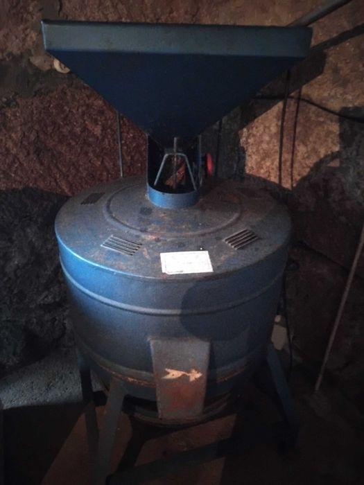 Moinho de pedra para moer cereais