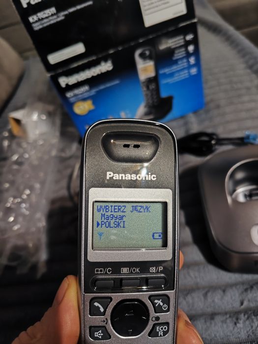 Telefon bezprzewodowy Panasonic KX-TG2511 PL MENU