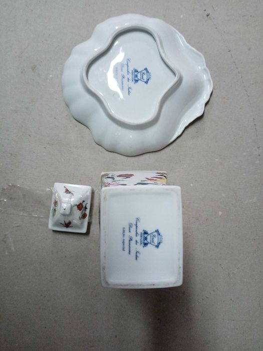 Covilhete concheado e talha em porcelana