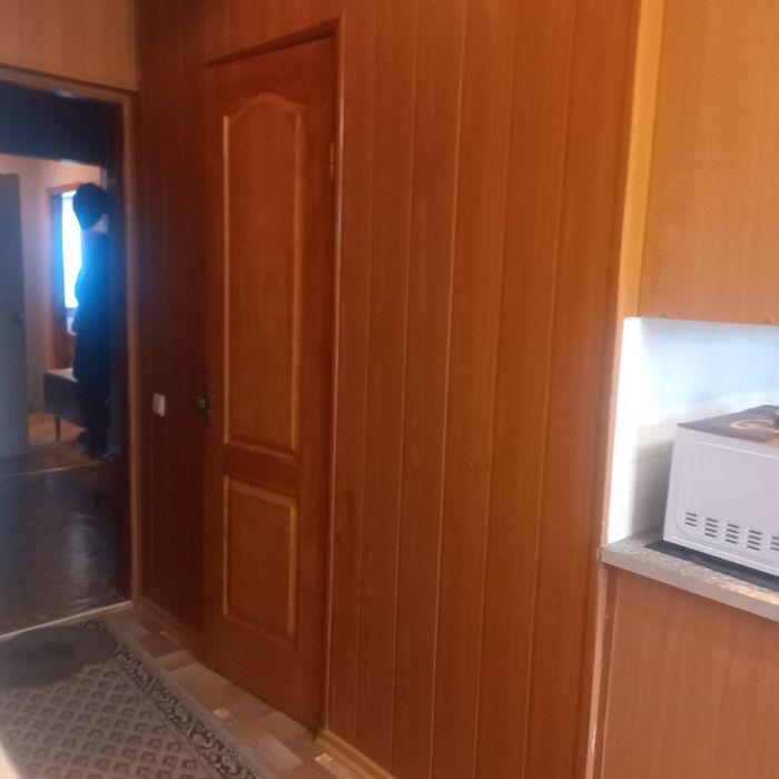 Продам 3х.кімн.квартира 63м. 4/5 м.Мерефа 27тис.