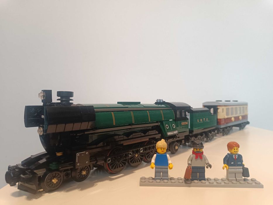 Lego 10194 Emerald Night