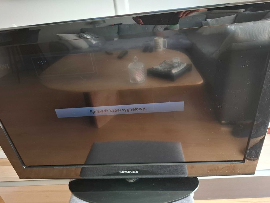 Telewizor SAMSUNG LE32D400E1W + dekoder DVBT2