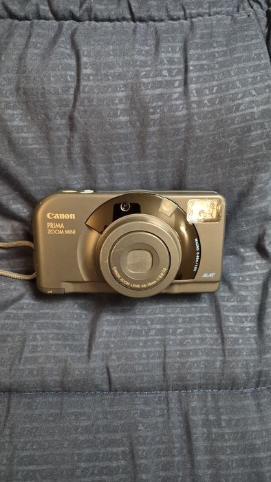 плівкова камера Canon Prima Zoom Mini
