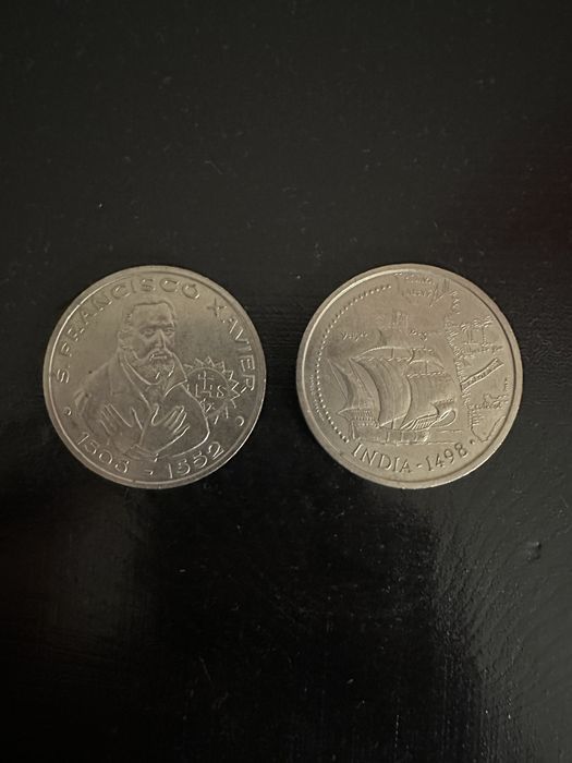 2 Moedas de 200escudos 1997 e 1998