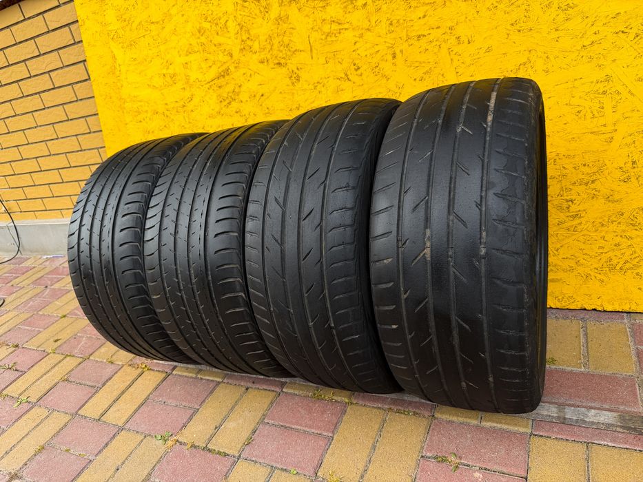 Шини Резина 275.35 R19 і 245.40 R19 Літо
