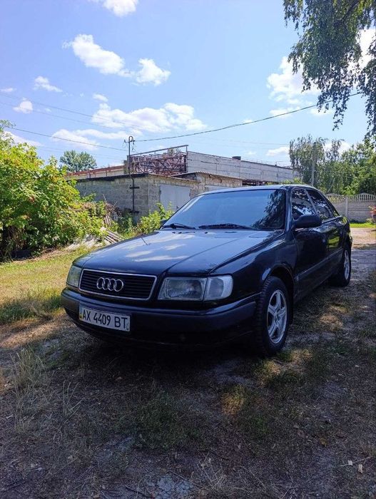 Продам Audi 100 C4