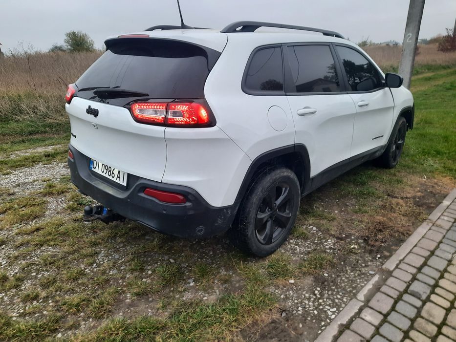 Продається Jeep Cherokee kl 2015рік