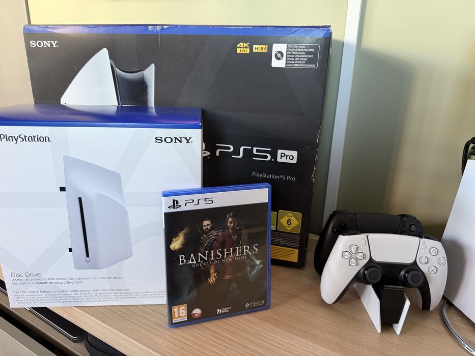 Konsola PlayStation 5 Pro 2tb Duży zestaw 2x pad Napęd Ładowarka Gra
