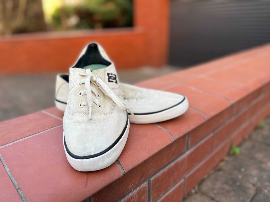 BUTY DC Na Lato | rozm. 42,5 | Kremowe