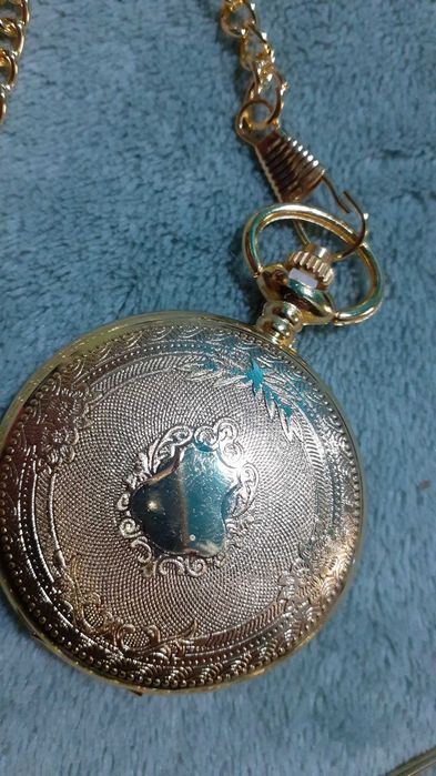 Relógio de bolso dourado NOVO