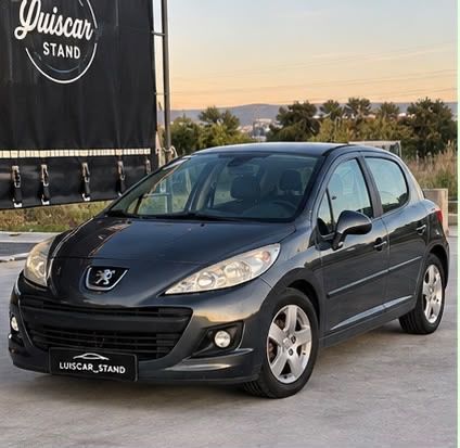 Peugeot 207 1.4hdi 68cv 5portas 215km