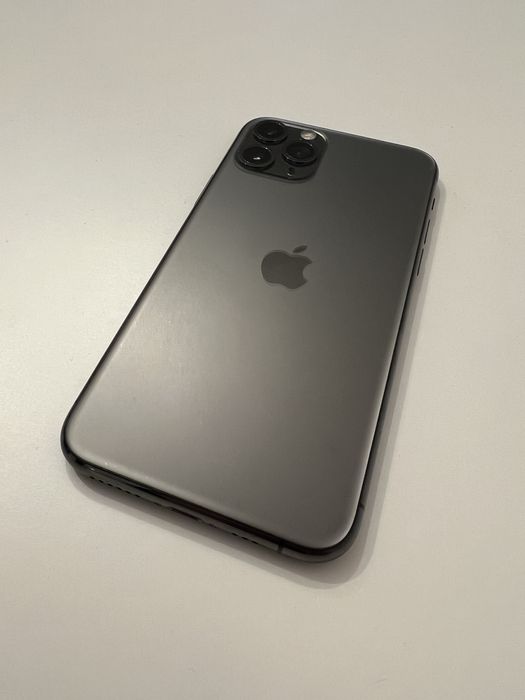 Iphone 11 PRO 64GB plus Gratisy