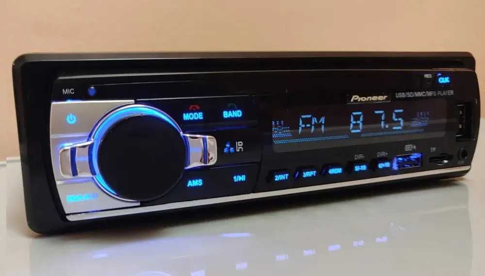 Автомагнитола Pioneer с USB и BLUETOOTH: 450 грн. - Магнітоли Харків на Olx