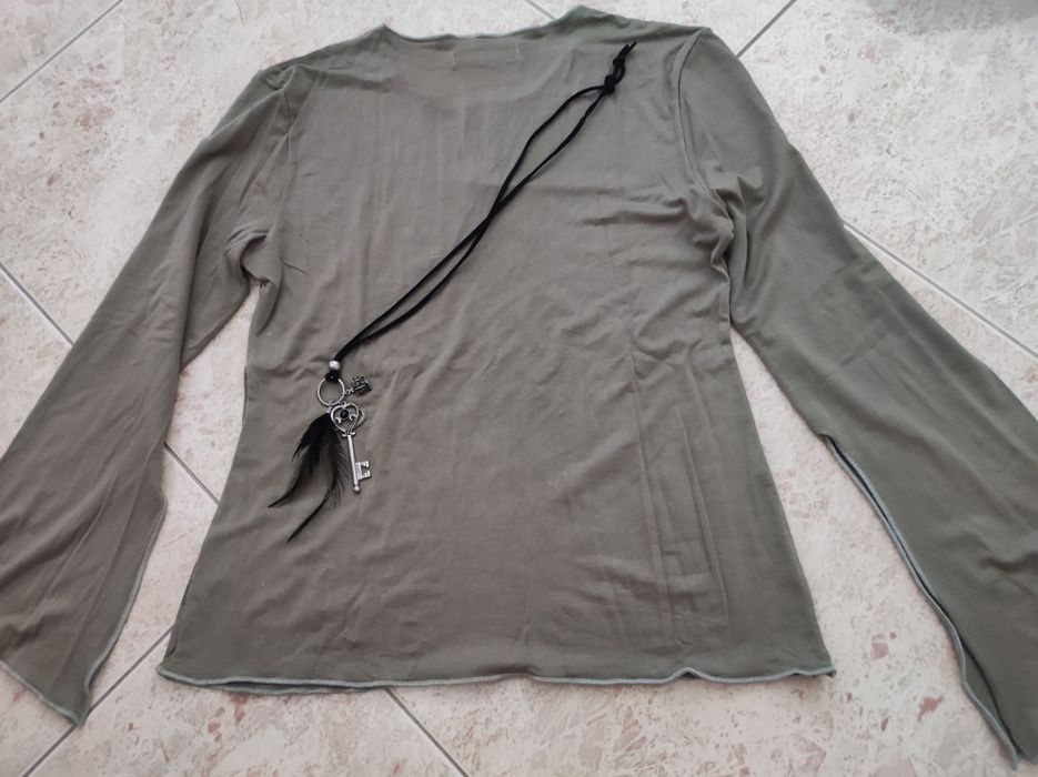 Blusa verde S com padrão lindo e brilhos