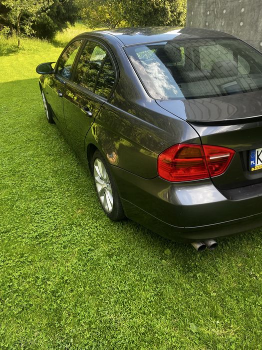 Bmw e90 2008 1.6
