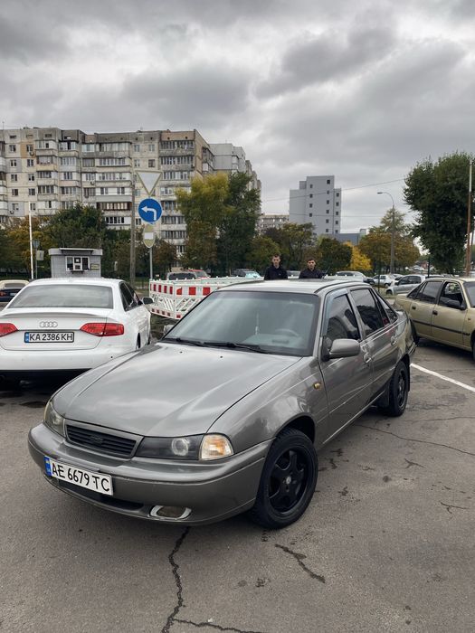 Продам Део Нексію гарну