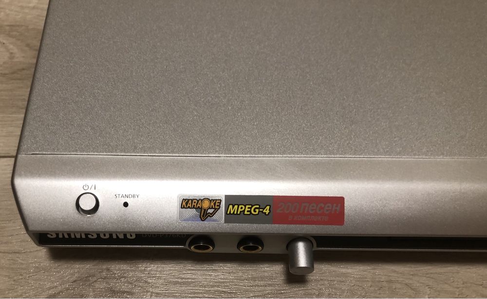 DVD програвач\караоке Samsung (DVD-P376KD) + Мікрофон "Bravis”