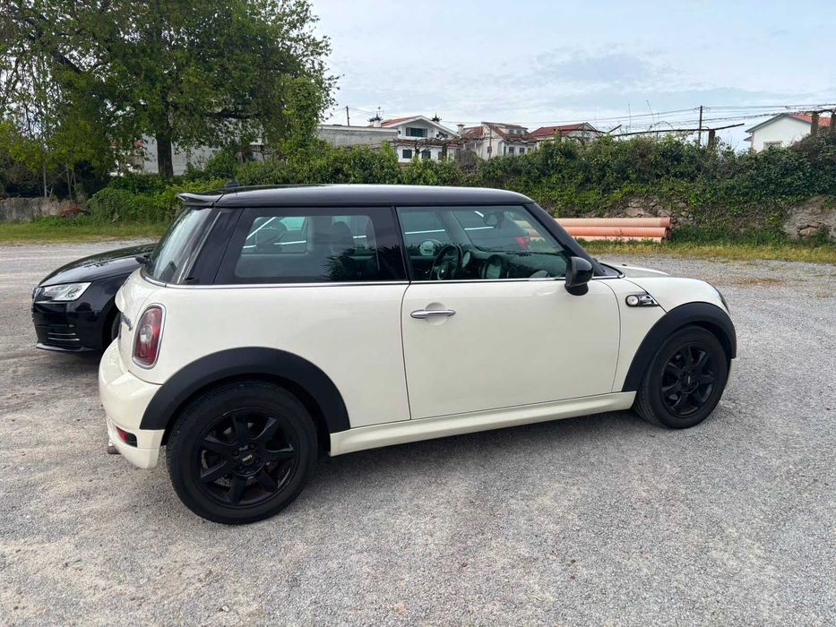 MINI Cooper D | 2008 | 3 Portas | Manual
