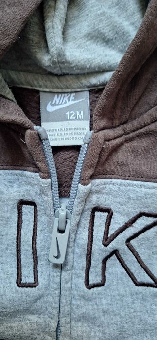 Bezrekawnik Nike 12 miesiecy