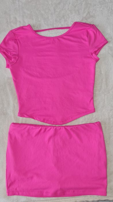 Rozowy komplet shein S