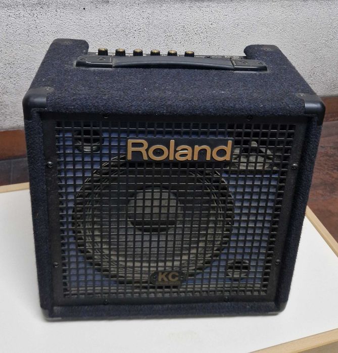Amplificado Roland KC-60