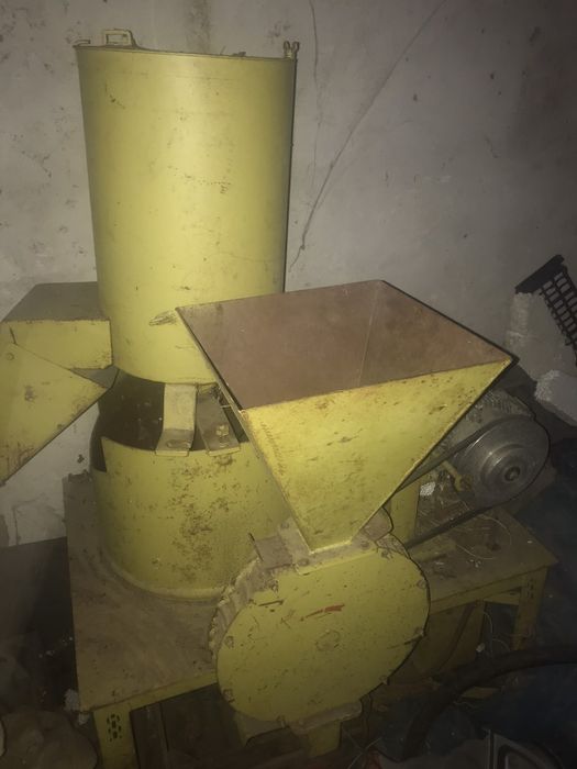 Пормоподрібнювач