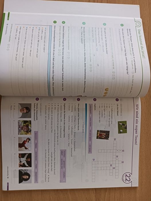 Caderno de atividades alemão Best freund 9° ano