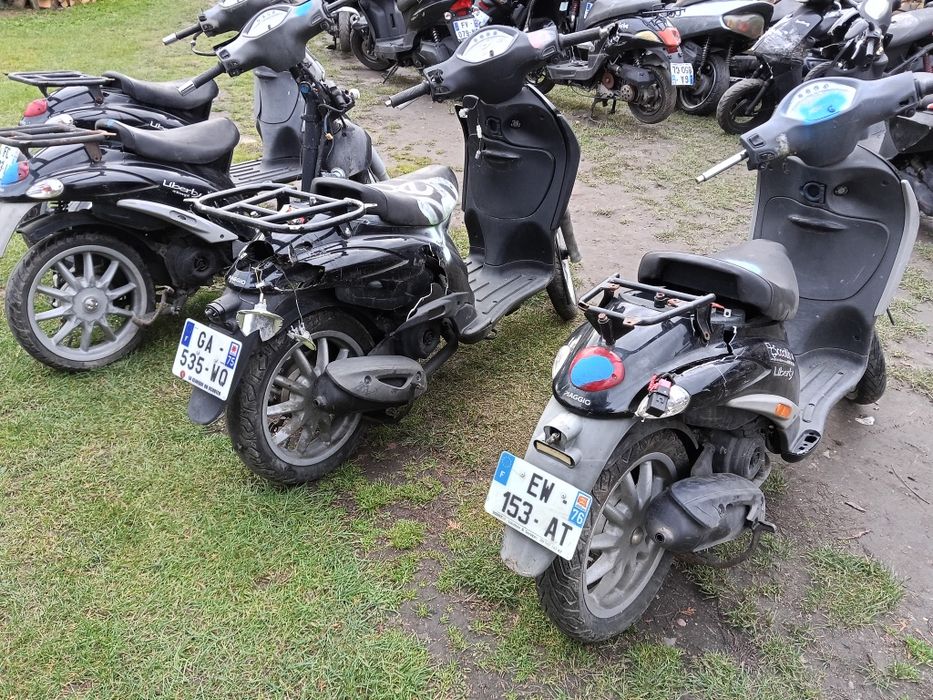 Piaggio Liberty 50 /125 na części