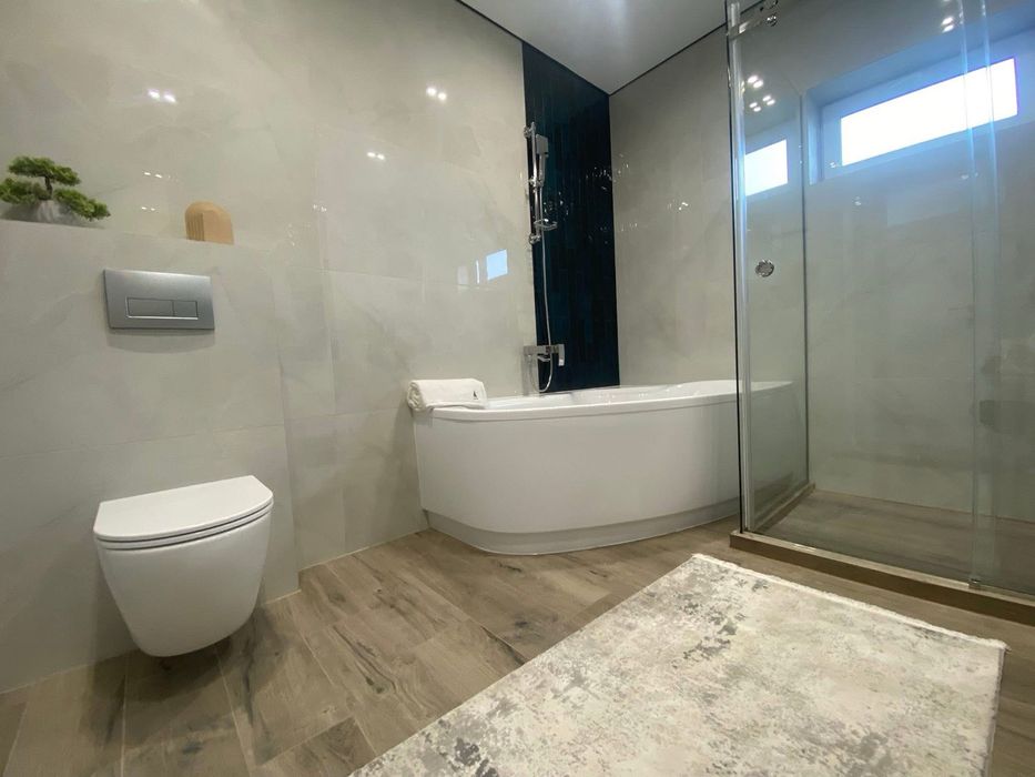 Продаж сучасного будинку в еко локації