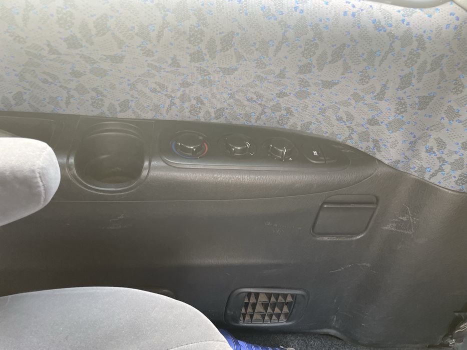 Hyundai H1. 4x4   3 000$