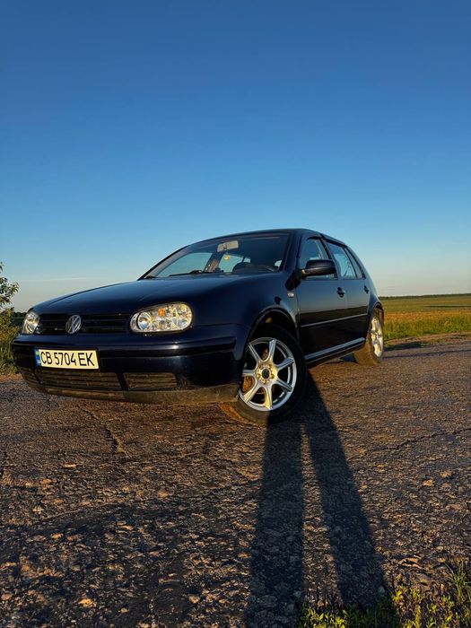 Продам фольцваген гольф 4 також можливий обмін