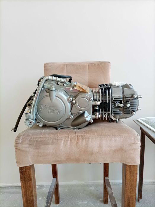 Silnik 125 cm3 ZS-Z125-YCF Pitbike