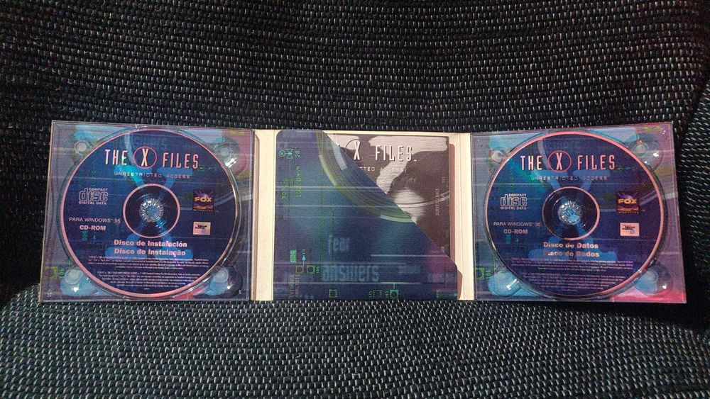 X-Files - Unrestricted Acess - CDRom - 1998