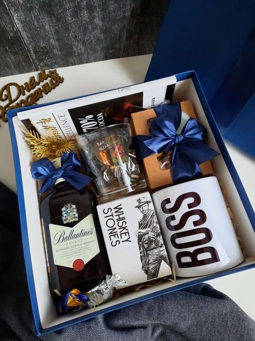 Подарунковий бокс на будь яке свято