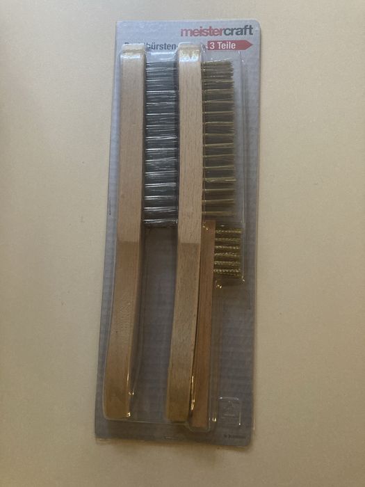 Набор ручных щеток по металлу-Германия