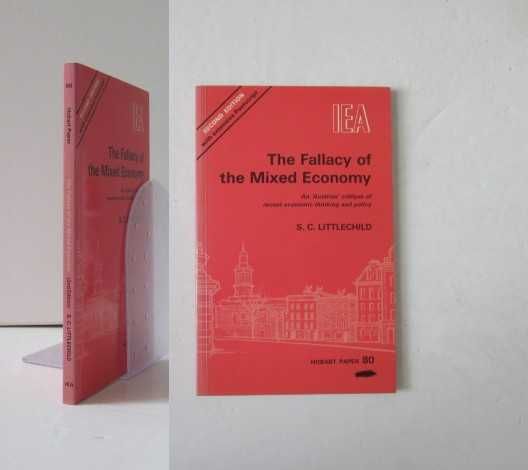 ECONOMIA - [Vários livros em inglês)