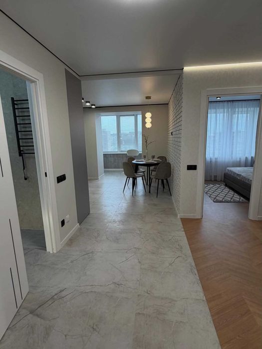 Стильна квартира поблизу ТРЦ Подоляни