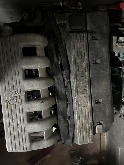 Motor BMW 325 TDS